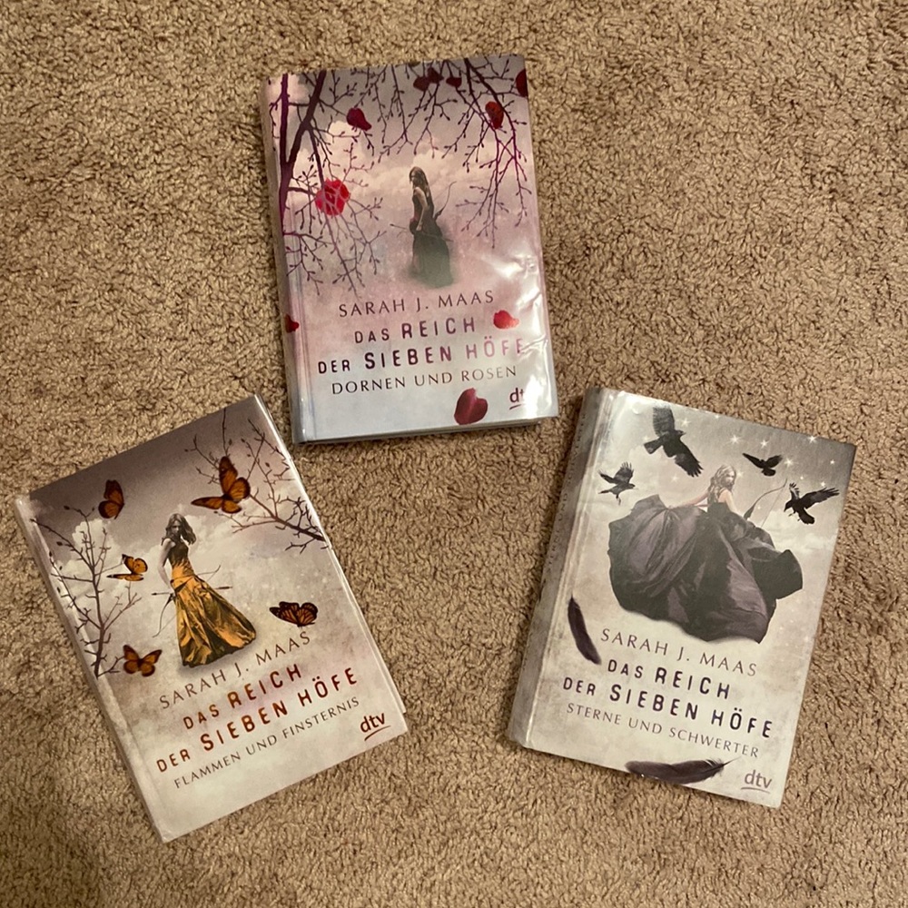 ACOTAR books 1-3 hardback German version
